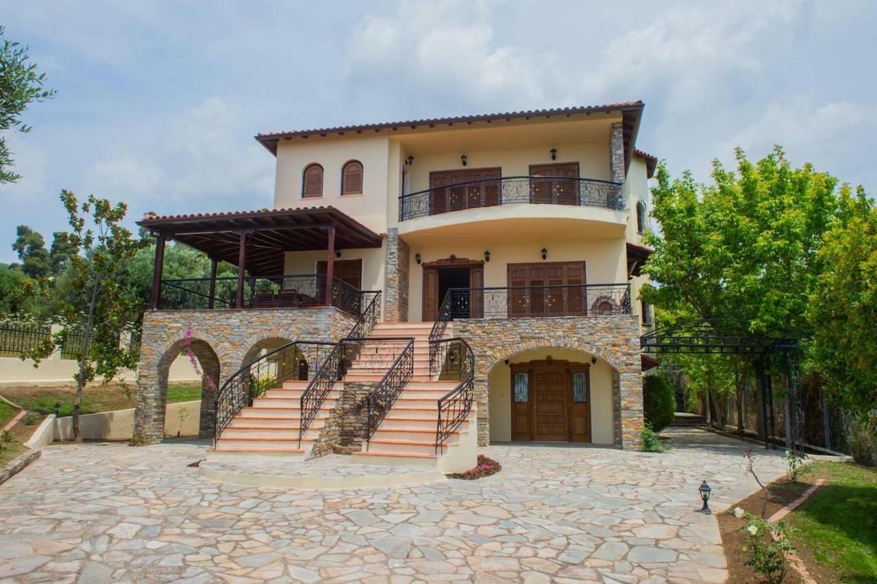 Villa Anna 네아 스키오니 외부 사진
