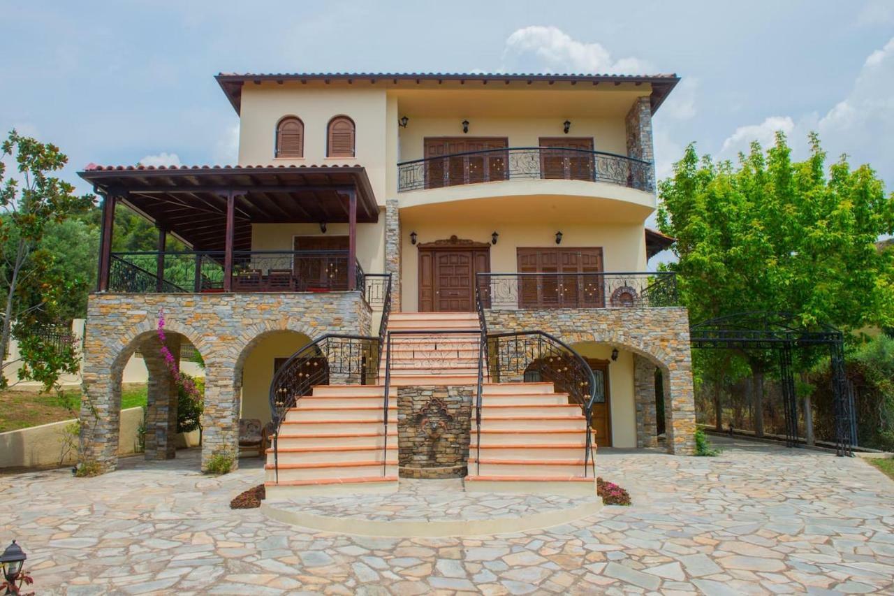 Villa Anna 네아 스키오니 외부 사진